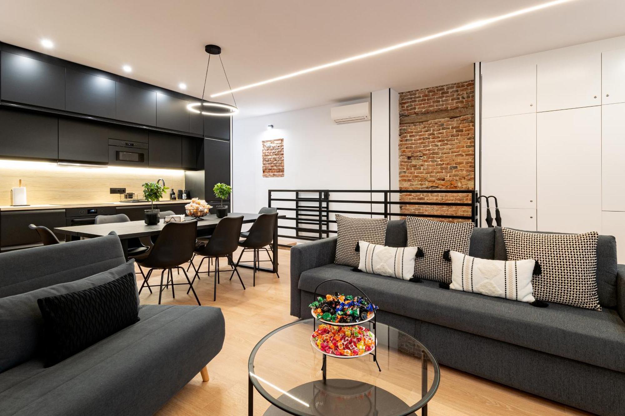 Honey In The Center Of Apartamento Madrid